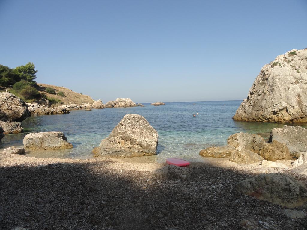 فيلا Piccola Baia سكوبيلو المظهر الخارجي الصورة